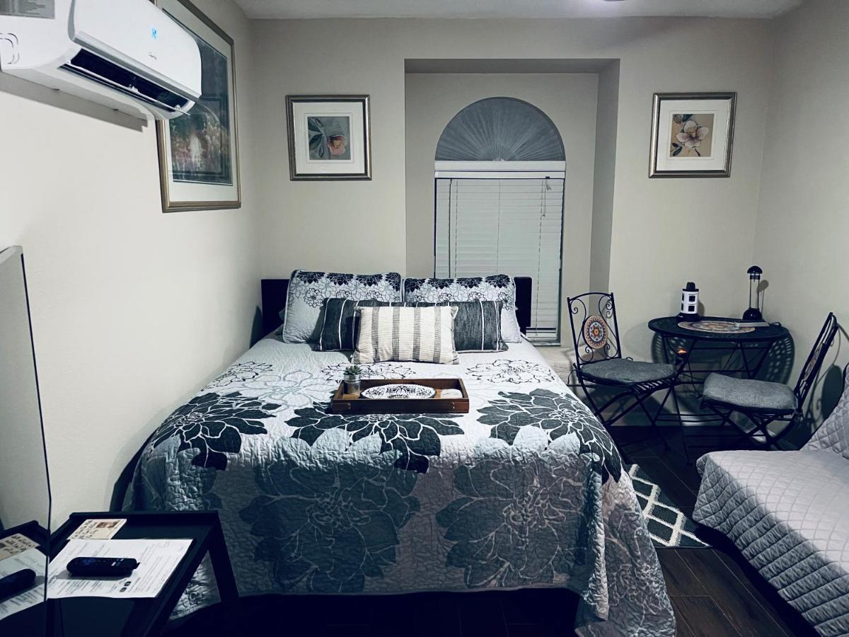Ruskin Fl Private 2 Bdrm 1 Bath Suite Common Areas Shared With Host And Cat Exterior foto